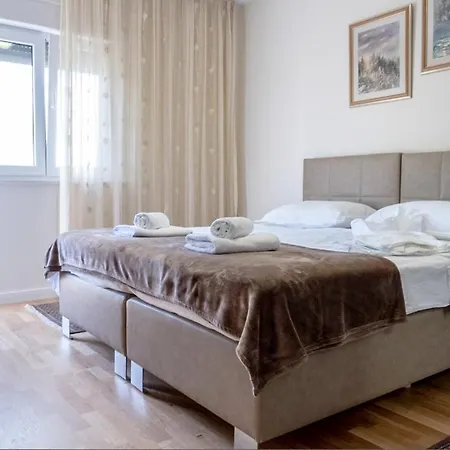 Lori Apartament